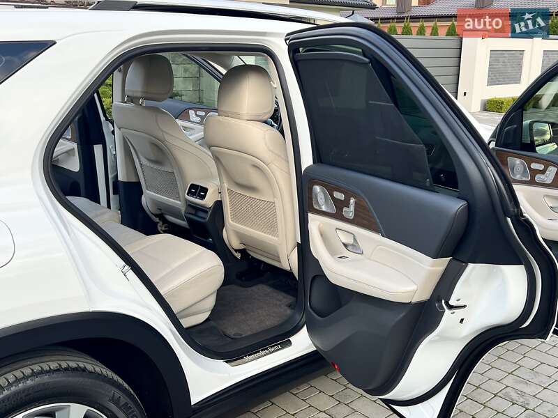 Внедорожник / Кроссовер Mercedes-Benz GLE-Class 2019 в Ровно фото 103 Внедорожник / Кроссовер Mercedes-Benz GLE-Class 2019 в Ровно