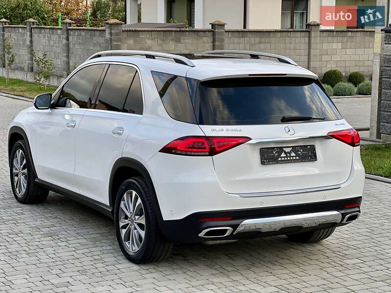 Внедорожник / Кроссовер Mercedes-Benz GLE-Class 2019 в Ровно фото 135 Внедорожник / Кроссовер Mercedes-Benz GLE-Class 2019 в Ровно