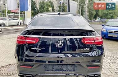 Внедорожник / Кроссовер Mercedes-Benz GLE-Class 2017 в 