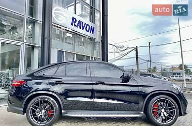 Внедорожник / Кроссовер Mercedes-Benz GLE-Class 2017 в 