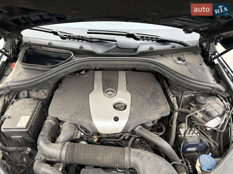 Внедорожник / Кроссовер Mercedes-Benz GLE-Class 2015 в Киеве фото 22 Внедорожник / Кроссовер Mercedes-Benz GLE-Class 2015 в Киеве