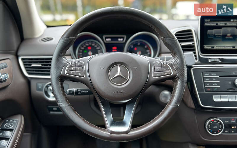 Позашляховик / Кросовер Mercedes-Benz GLE-Class 2015 в Львові фото 10 Позашляховик / Кросовер Mercedes-Benz GLE-Class 2015 в Львові