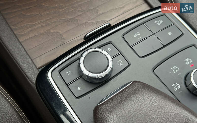 Позашляховик / Кросовер Mercedes-Benz GLE-Class 2015 в Львові фото 20 Позашляховик / Кросовер Mercedes-Benz GLE-Class 2015 в Львові