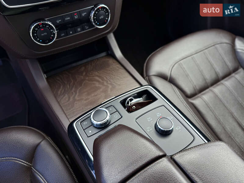 Внедорожник / Кроссовер Mercedes-Benz GLE-Class 2017 в Луцке