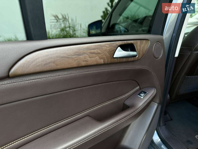 Внедорожник / Кроссовер Mercedes-Benz GLE-Class 2017 в Луцке