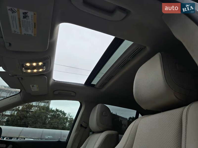 Внедорожник / Кроссовер Mercedes-Benz GLE-Class 2019 в Киеве фото 25 Внедорожник / Кроссовер Mercedes-Benz GLE-Class 2019 в Киеве