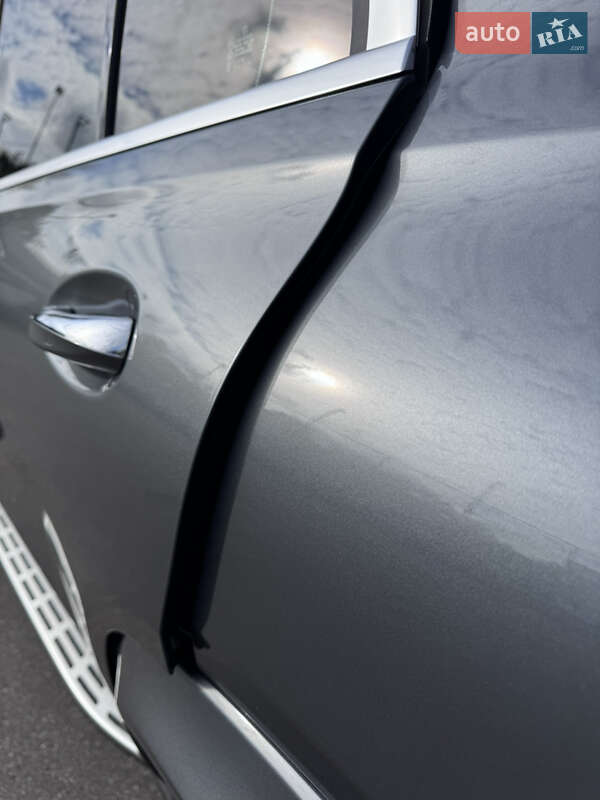 Позашляховик / Кросовер Mercedes-Benz GLE-Class 2021 в Києві фото 16 Позашляховик / Кросовер Mercedes-Benz GLE-Class 2021 в Києві