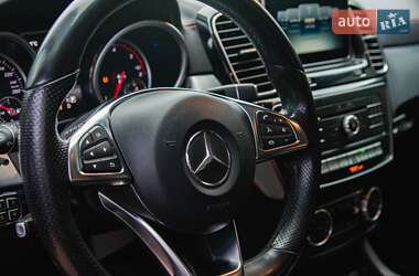 Позашляховик / Кросовер Mercedes-Benz GLE-Class 2015 в  фото 18 Позашляховик / Кросовер Mercedes-Benz GLE-Class 2015 в