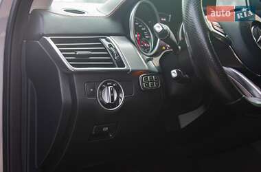 Позашляховик / Кросовер Mercedes-Benz GLE-Class 2015 в  фото 14 Позашляховик / Кросовер Mercedes-Benz GLE-Class 2015 в