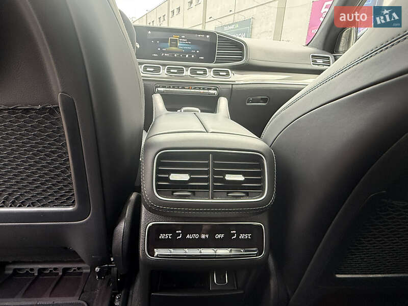 Позашляховик / Кросовер Mercedes-Benz GLE-Class 2021 в Києві фото 16 Позашляховик / Кросовер Mercedes-Benz GLE-Class 2021 в Києві