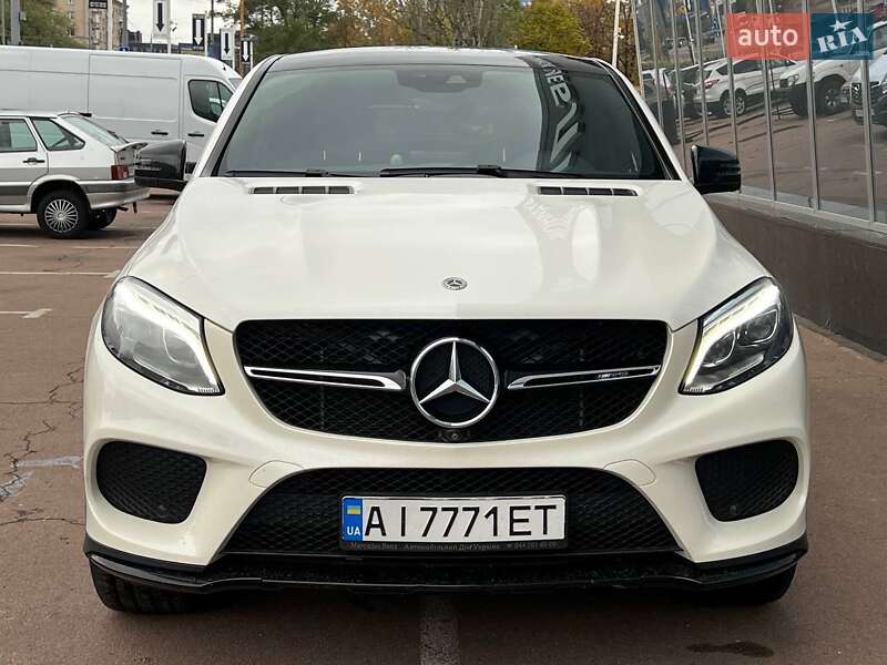 Позашляховик / Кросовер Mercedes-Benz GLE-Class 2017 в Києві фото 3 Позашляховик / Кросовер Mercedes-Benz GLE-Class 2017 в Києві