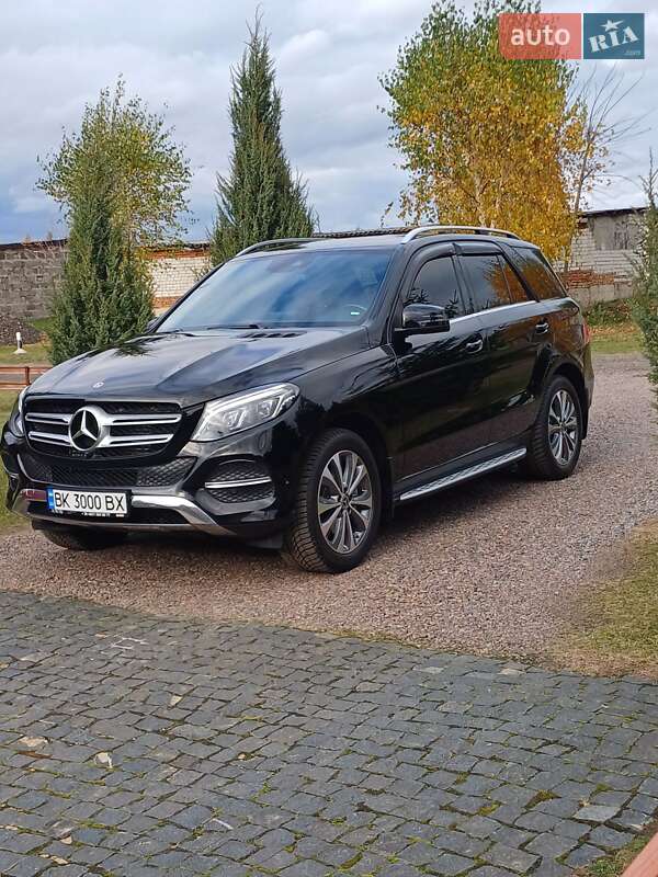 Внедорожник / Кроссовер Mercedes-Benz GLE-Class 2017 в Сарнах
