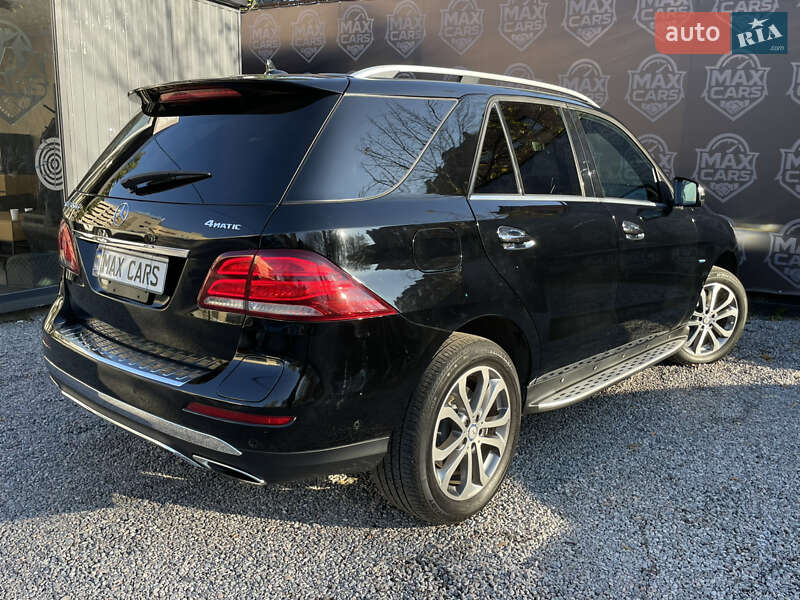 Внедорожник / Кроссовер Mercedes-Benz GLE-Class 2016 в Киеве фото 7 Внедорожник / Кроссовер Mercedes-Benz GLE-Class 2016 в Киеве