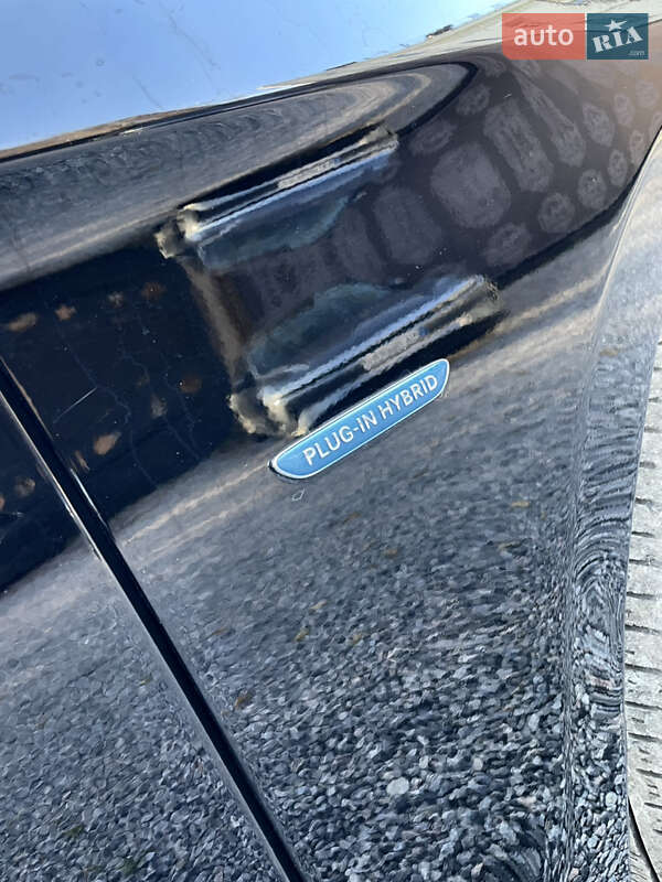 Внедорожник / Кроссовер Mercedes-Benz GLE-Class 2016 в Киеве фото 13 Внедорожник / Кроссовер Mercedes-Benz GLE-Class 2016 в Киеве