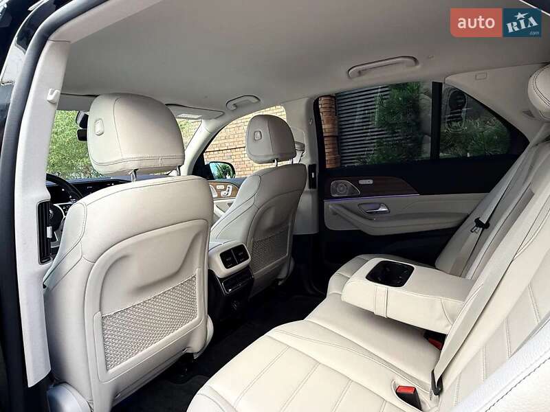 Внедорожник / Кроссовер Mercedes-Benz GLE-Class 2019 в Одессе фото 16 Внедорожник / Кроссовер Mercedes-Benz GLE-Class 2019 в Одессе