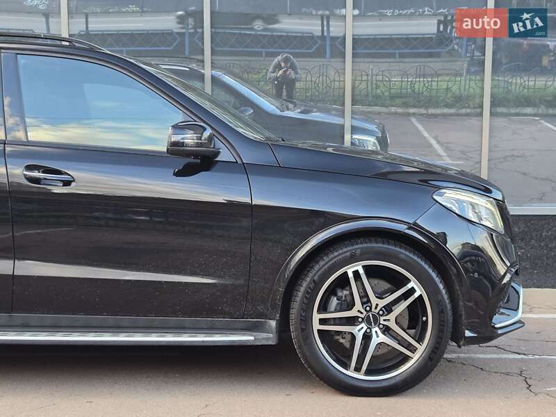 Позашляховик / Кросовер Mercedes-Benz GLE-Class 2017 в Києві фото 9 Позашляховик / Кросовер Mercedes-Benz GLE-Class 2017 в Києві