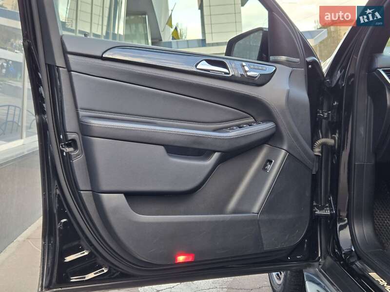 Позашляховик / Кросовер Mercedes-Benz GLE-Class 2017 в Києві фото 18 Позашляховик / Кросовер Mercedes-Benz GLE-Class 2017 в Києві