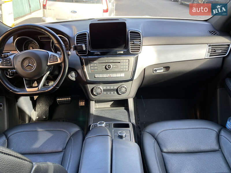 Позашляховик / Кросовер Mercedes-Benz GLE-Class 2017 в Одесі фото 7 Позашляховик / Кросовер Mercedes-Benz GLE-Class 2017 в Одесі