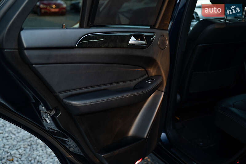 Внедорожник / Кроссовер Mercedes-Benz GLE-Class 2016 в Черновцах