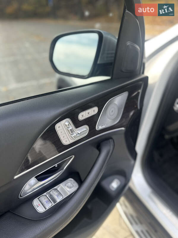 Позашляховик / Кросовер Mercedes-Benz GLE-Class 2020 в Тернополі фото 23 Позашляховик / Кросовер Mercedes-Benz GLE-Class 2020 в Тернополі