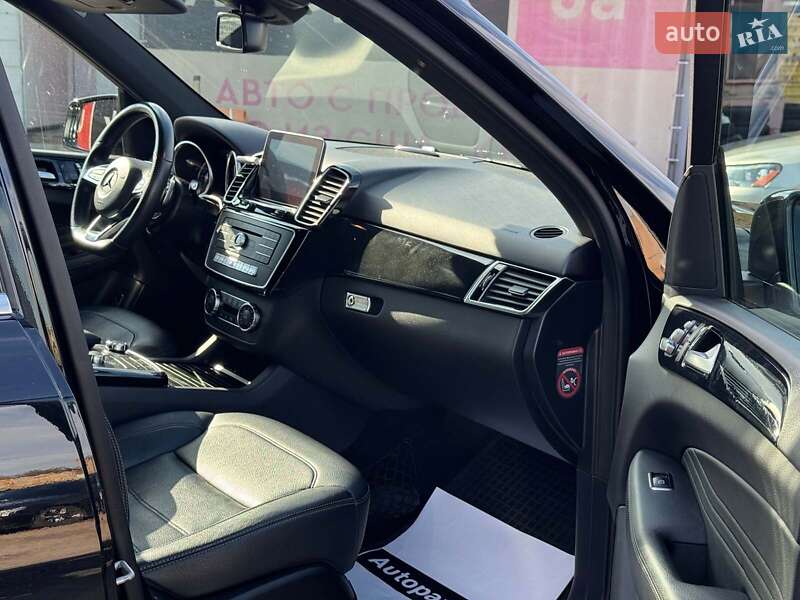 Внедорожник / Кроссовер Mercedes-Benz GLE-Class 2016 в Запорожье