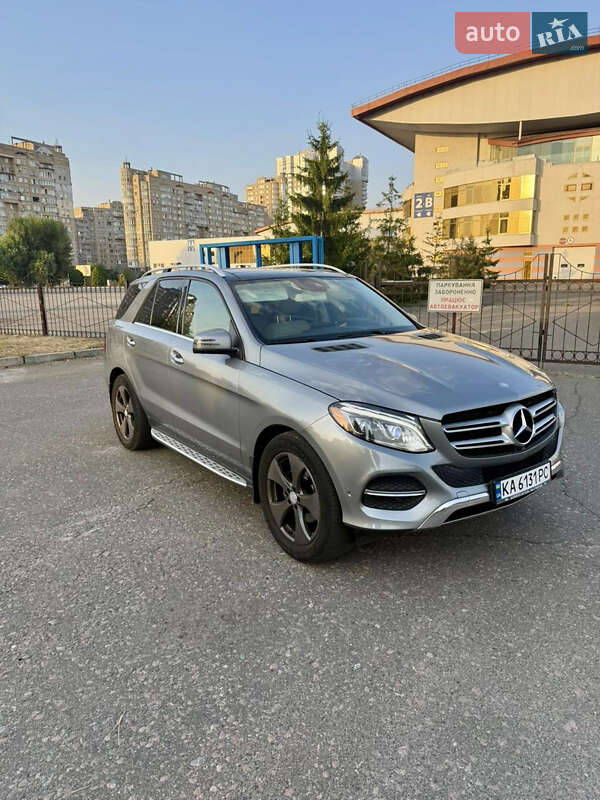 Позашляховик / Кросовер Mercedes-Benz GLE-Class 2015 в Києві фото 2 Позашляховик / Кросовер Mercedes-Benz GLE-Class 2015 в Києві