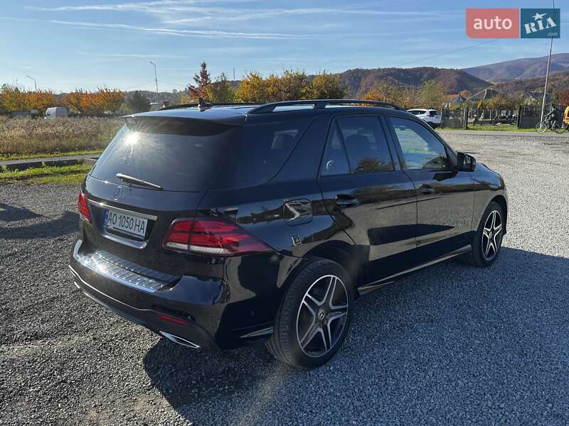 Внедорожник / Кроссовер Mercedes-Benz GLE-Class 2017 в Иршаве фото 60 Внедорожник / Кроссовер Mercedes-Benz GLE-Class 2017 в Иршаве