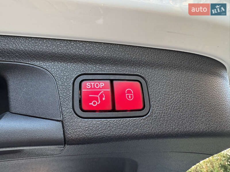 Внедорожник / Кроссовер Mercedes-Benz GLE-Class 2021 в Львове фото 10 Внедорожник / Кроссовер Mercedes-Benz GLE-Class 2021 в Львове