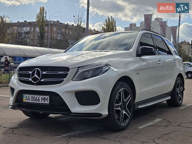 Внедорожник / Кроссовер Mercedes-Benz GLE-Class 2018 в Киеве фото 2 Внедорожник / Кроссовер Mercedes-Benz GLE-Class 2018 в Киеве