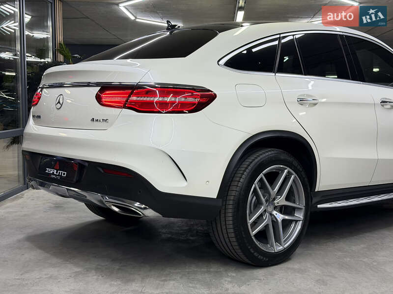 Позашляховик / Кросовер Mercedes-Benz GLE-Class 2015 в Одесі