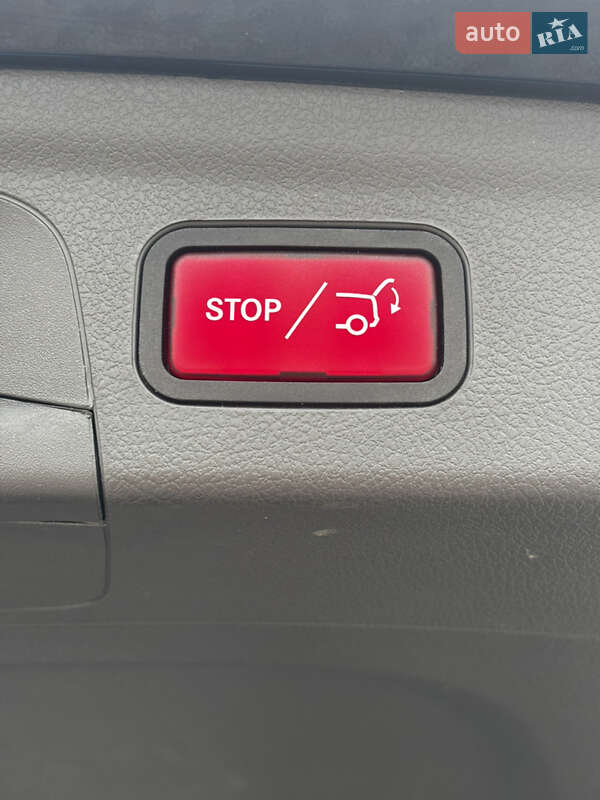 Внедорожник / Кроссовер Mercedes-Benz GLE-Class 2019 в Львове фото 33 Внедорожник / Кроссовер Mercedes-Benz GLE-Class 2019 в Львове