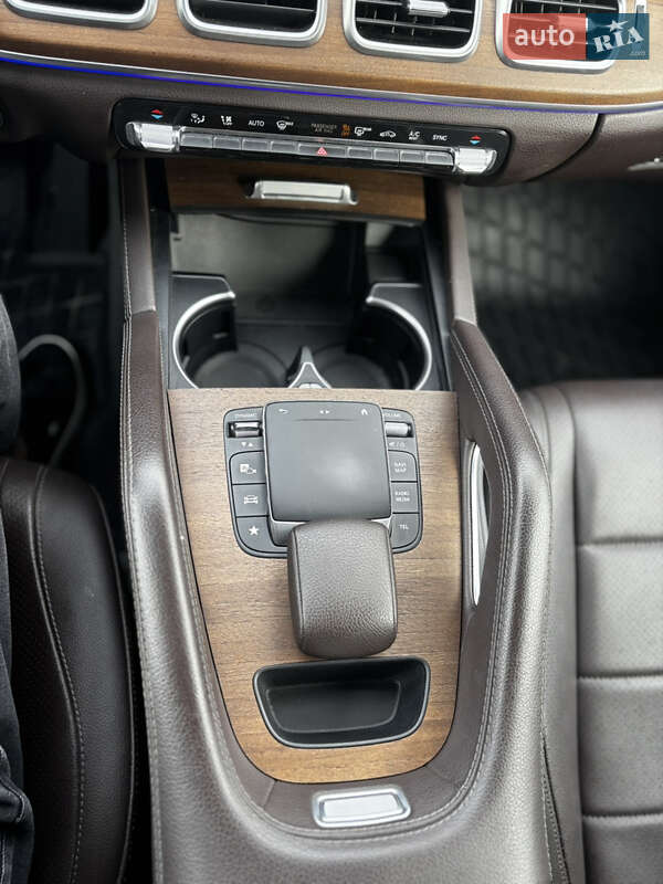 Внедорожник / Кроссовер Mercedes-Benz GLE-Class 2019 в Львове фото 50 Внедорожник / Кроссовер Mercedes-Benz GLE-Class 2019 в Львове