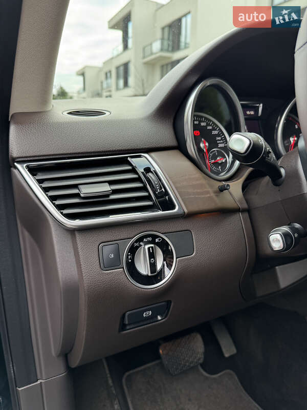 Позашляховик / Кросовер Mercedes-Benz GLE-Class 2017 в Ужгороді фото 22 Позашляховик / Кросовер Mercedes-Benz GLE-Class 2017 в Ужгороді