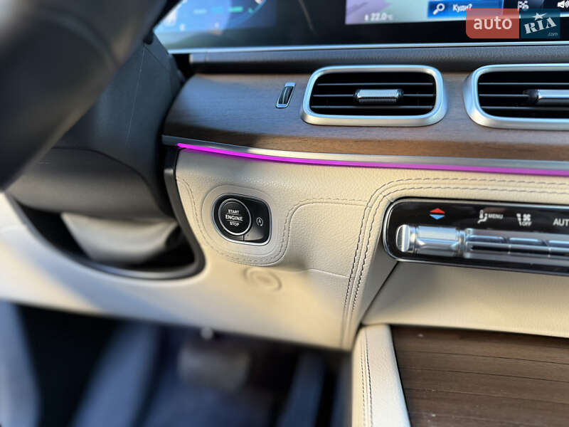Внедорожник / Кроссовер Mercedes-Benz GLE-Class 2019 в Львове фото 39 Внедорожник / Кроссовер Mercedes-Benz GLE-Class 2019 в Львове
