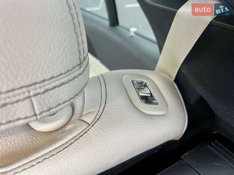 Внедорожник / Кроссовер Mercedes-Benz GLE-Class 2022 в Киеве