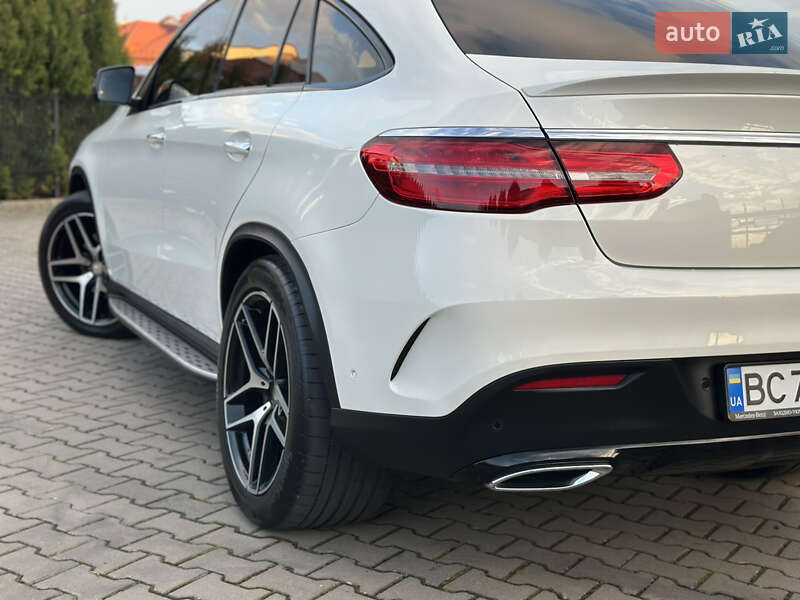 Внедорожник / Кроссовер Mercedes-Benz GLE-Class 2015 в Стрые