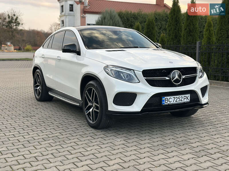 Внедорожник / Кроссовер Mercedes-Benz GLE-Class 2015 в Стрые