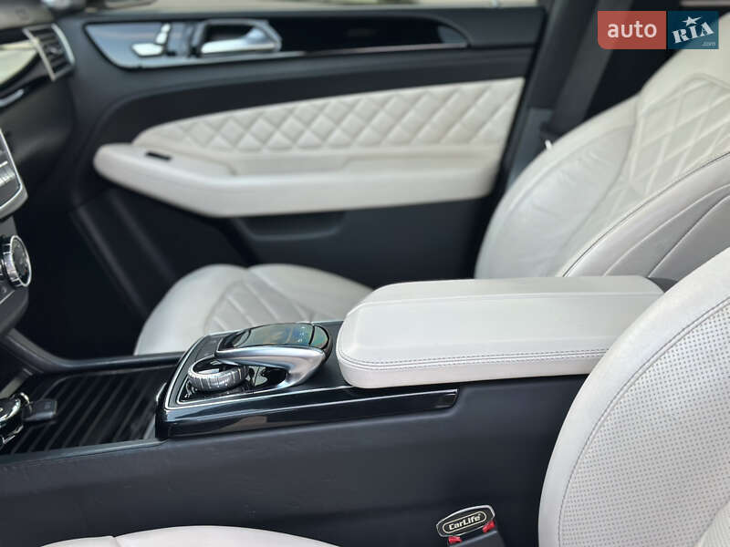 Внедорожник / Кроссовер Mercedes-Benz GLE-Class 2015 в Стрые