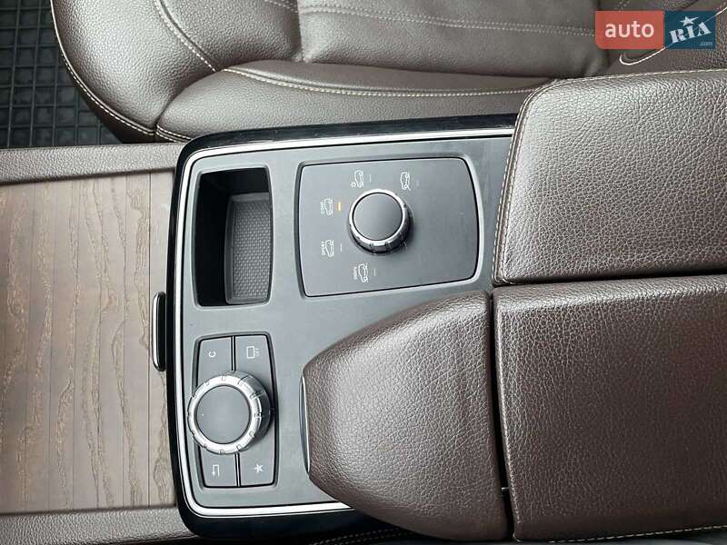 Внедорожник / Кроссовер Mercedes-Benz GLE-Class 2017 в Харькове фото 15 Внедорожник / Кроссовер Mercedes-Benz GLE-Class 2017 в Харькове