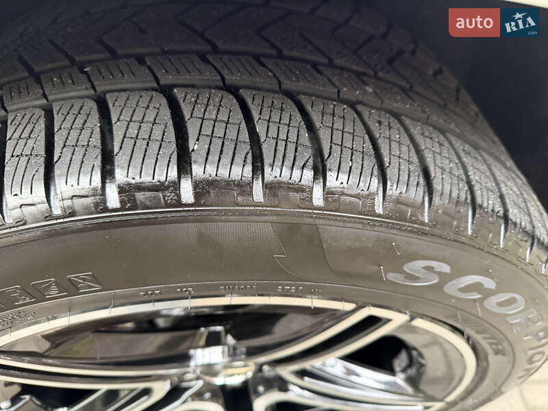 Позашляховик / Кросовер Mercedes-Benz GLE-Class 2020 в Броварах фото 21 Позашляховик / Кросовер Mercedes-Benz GLE-Class 2020 в Броварах