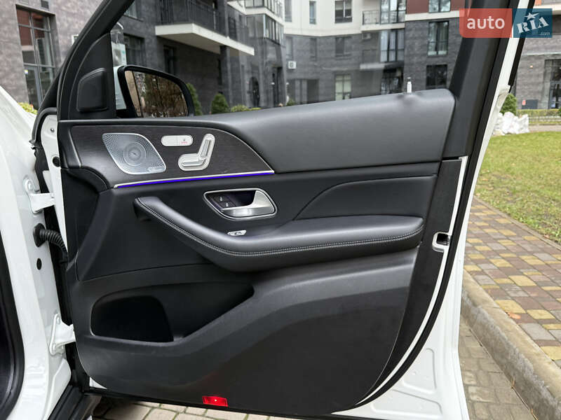 Позашляховик / Кросовер Mercedes-Benz GLE-Class 2020 в Броварах фото 44 Позашляховик / Кросовер Mercedes-Benz GLE-Class 2020 в Броварах