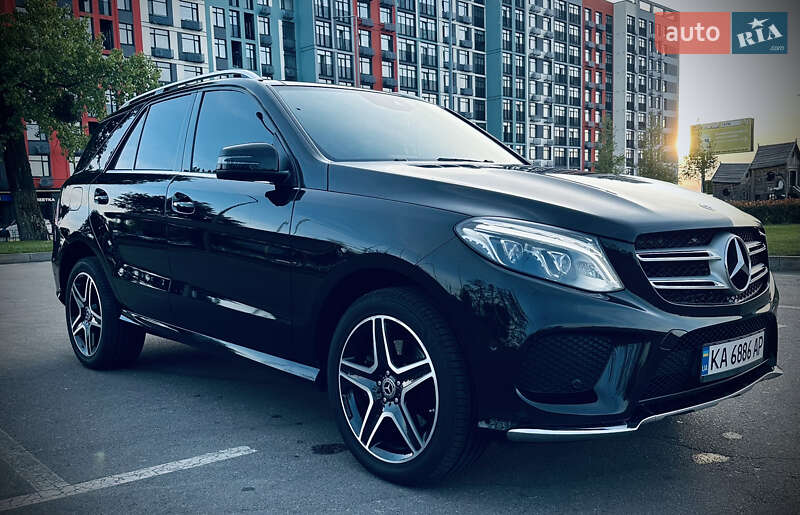 Позашляховик / Кросовер Mercedes-Benz GLE-Class 2016 в Києві фото 11 Позашляховик / Кросовер Mercedes-Benz GLE-Class 2016 в Києві