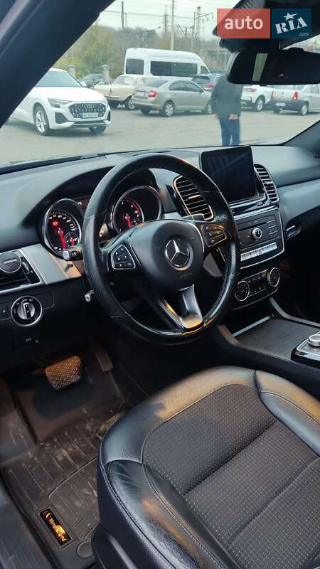 Внедорожник / Кроссовер Mercedes-Benz GLE-Class 2017 в Киеве