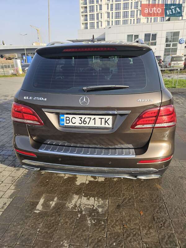 Позашляховик / Кросовер Mercedes-Benz GLE-Class 2017 в Івано-Франківську