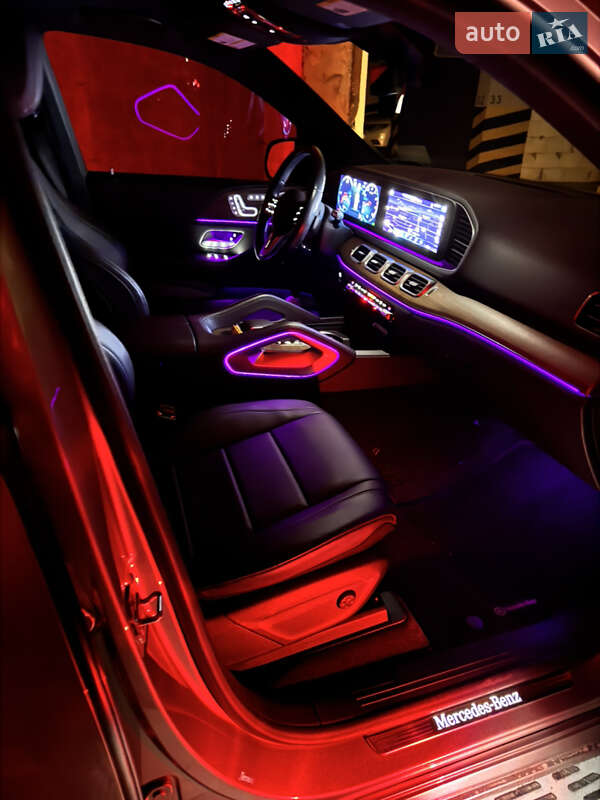 Позашляховик / Кросовер Mercedes-Benz GLE-Class 2019 в Києві фото 19 Позашляховик / Кросовер Mercedes-Benz GLE-Class 2019 в Києві