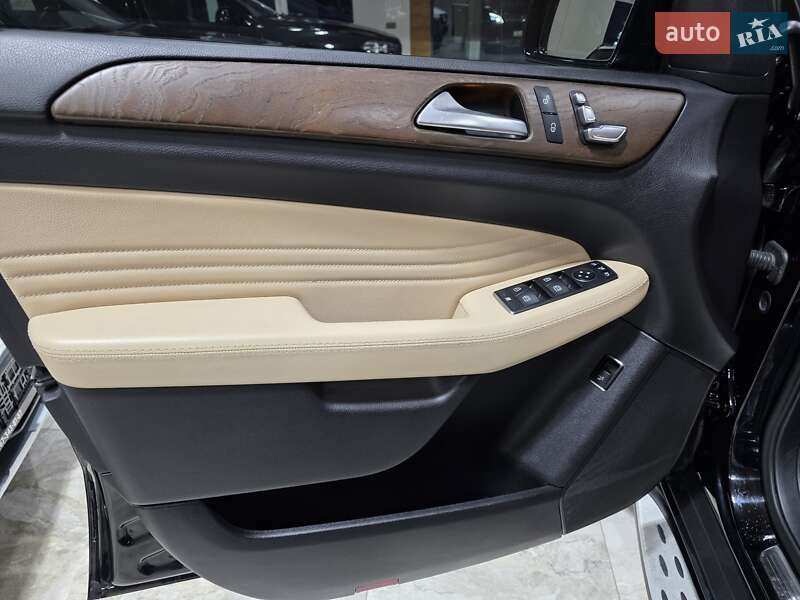 Позашляховик / Кросовер Mercedes-Benz GLE-Class 2017 в Коломиї