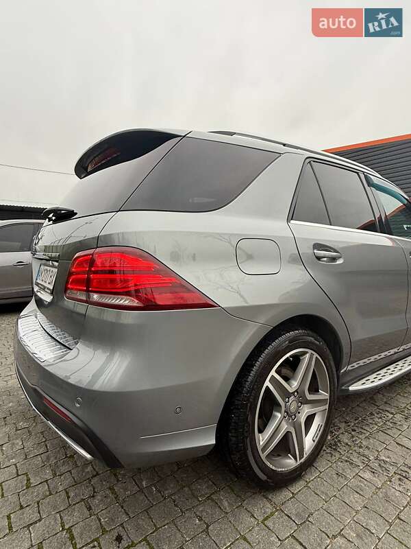 Внедорожник / Кроссовер Mercedes-Benz GLE-Class 2016 в Коростышеве фото 10 Внедорожник / Кроссовер Mercedes-Benz GLE-Class 2016 в Коростышеве