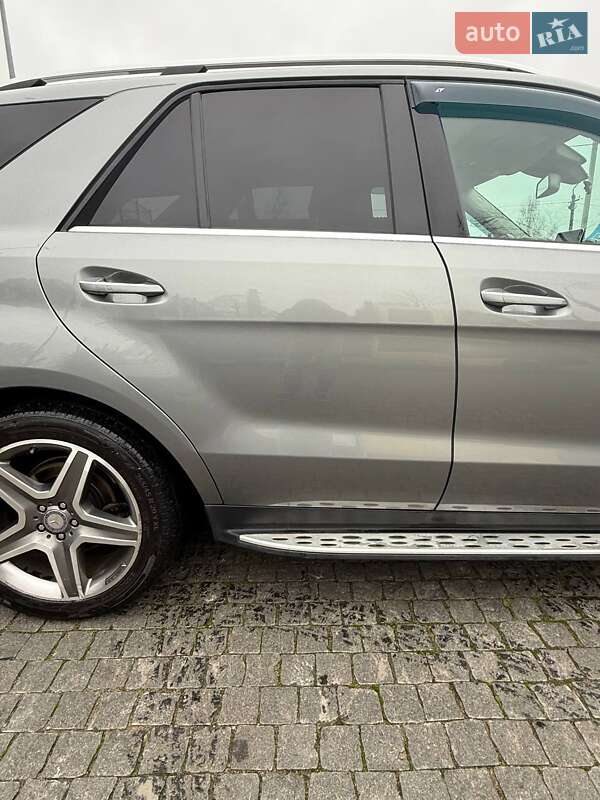 Внедорожник / Кроссовер Mercedes-Benz GLE-Class 2016 в Коростышеве фото 14 Внедорожник / Кроссовер Mercedes-Benz GLE-Class 2016 в Коростышеве