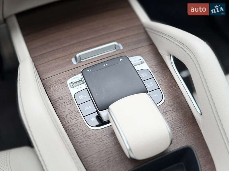 Внедорожник / Кроссовер Mercedes-Benz GLE-Class 2020 в Киеве фото 12 Внедорожник / Кроссовер Mercedes-Benz GLE-Class 2020 в Киеве