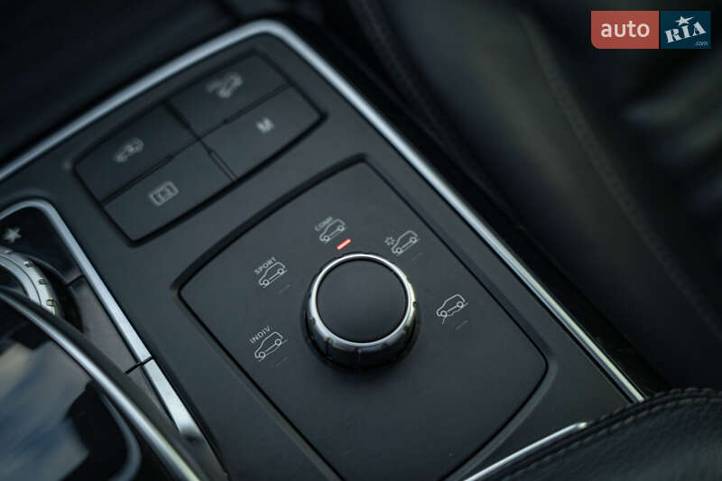 Внедорожник / Кроссовер Mercedes-Benz GLE-Class 2016 в Черновцах фото 39 Внедорожник / Кроссовер Mercedes-Benz GLE-Class 2016 в Черновцах